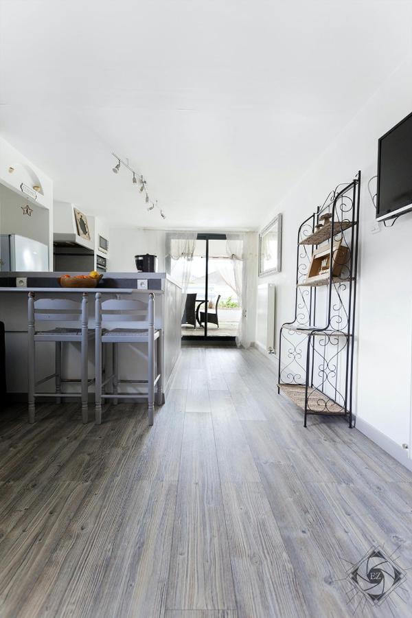 Appartement Lumineux A Voreppe Avec Piscine Exterior foto